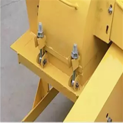 Pulverizer di legno automatico pieno 400mm Dia Disc della macchina della segatura di 600kg/H 11kw