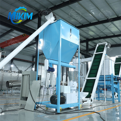 Per allevamenti e mangimifici, si tratta di una nuova tipologia di linea di produzione di pellet per mangimi completamente automatica, a basso costo, elevato profitto e semplice da utilizzare.