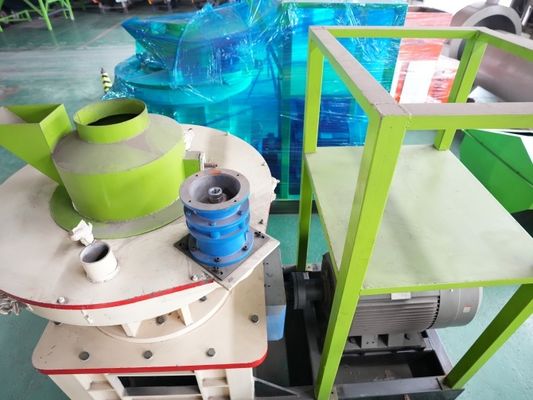 Il legno 4Cr13 di acciaio inossidabile appallottola l'arachide Shell Grass Pellet Maker 0.8t/H della macchina