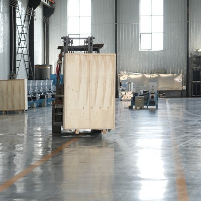 Il CE personalizza il tempo di impiego lungo di Cat Fish Feed Extruder Machine dell'animale domestico delle muffe