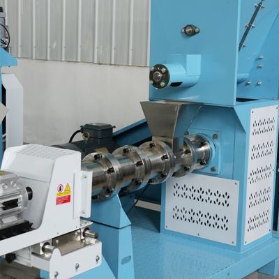 Macchina di galleggiamento del granulatore dell'alimentazione della macchina del mangime per pesci del pollame automatico di controllo 380V piccola
