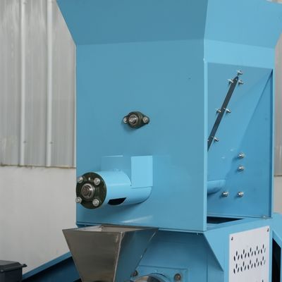 Bene durevole di galleggiamento dell'appalottolatore dell'alimentazione del pesce del ODM Mini Fish Feed Making Machine