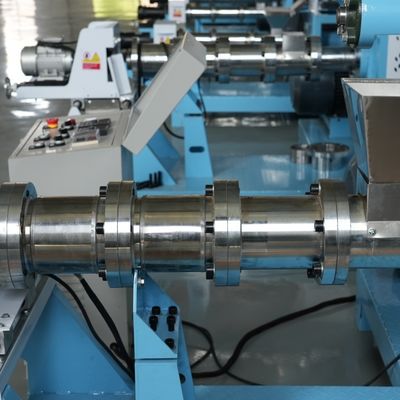 Macchina di galleggiamento dell'espulsore dell'alimentazione del pesce dell'alta di produttività alimentazione dell'animale domestico 300 chilogrammi