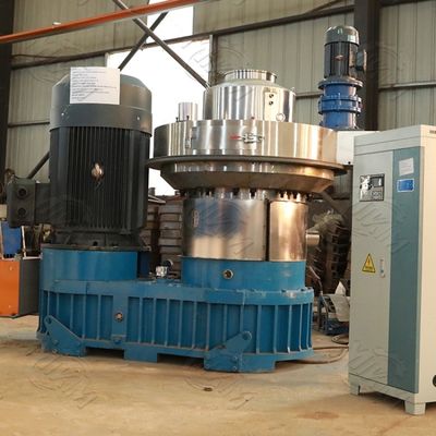 Pallina di plastica del combustibile biologico della bagassa dell'alfalfa che fa macchina 5000kg/H 2mm