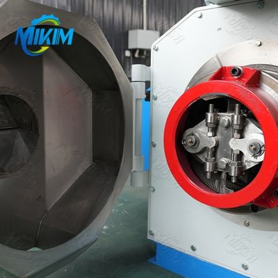 La pallina dell'alimentazione del pollame lavora le macchine a macchina di precisione per produzione di alta qualità dell'alimentazione e salute migliore della moltitudine