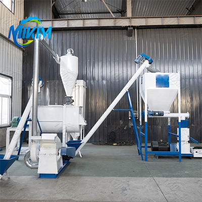 Linea di produzione di pellet per mangimi a basso costo, ad alta resa e completamente automatica, adatta ad aziende agricole di tutte le dimensioni.