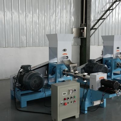 Alta efficienza Piccola fattoria domestica alimenti per animali domestici secchi e bagnati pesce galleggiante gamberi mangimi per animali pellet piccolo estrusore a doppia vite