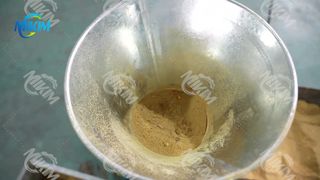 Prova di funzionamento della macchina per pellet di mangime per pollame
